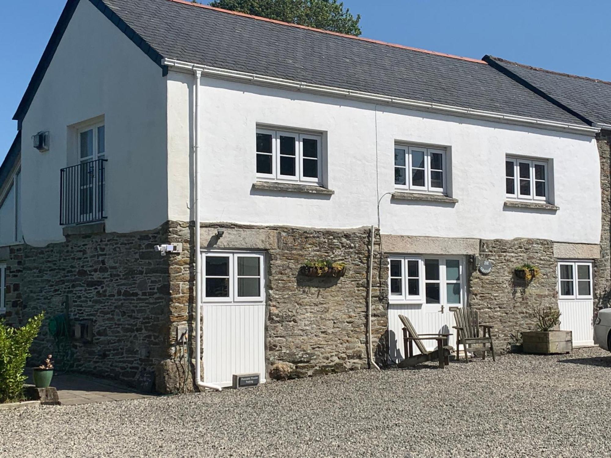 Swallows Drift At Rosewyn New Quay Extérieur photo